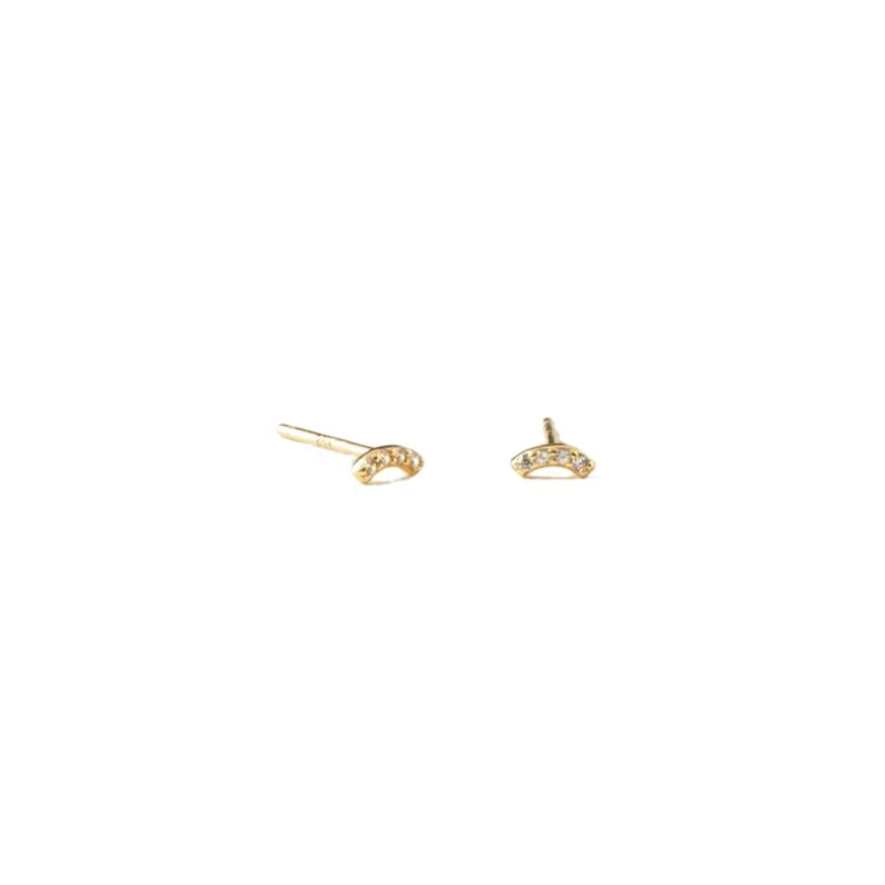 Les boucles d’oreilles MAYA