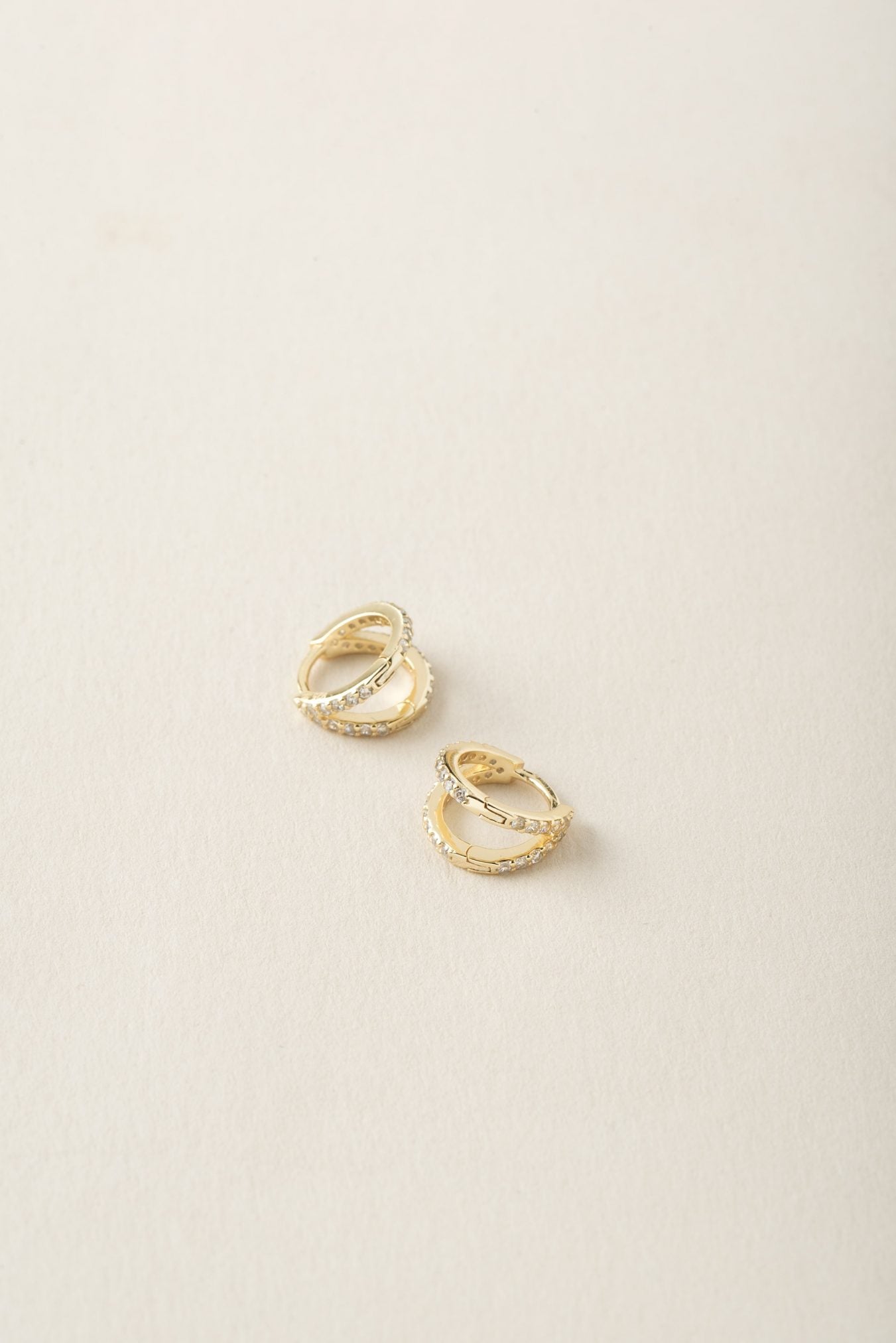 Les boucles d’oreilles SUNSET Or